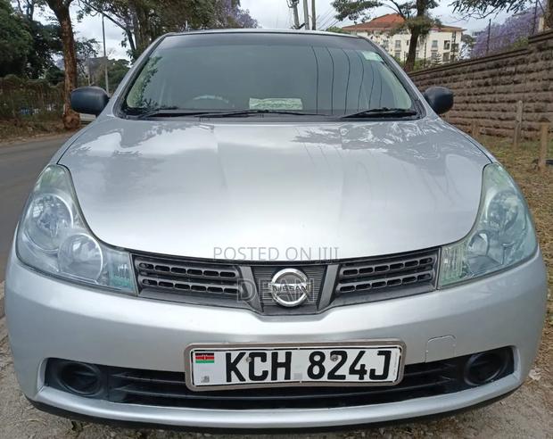Nissan Wingroad 2009 Silver