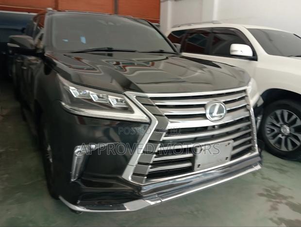 Lexus LX 2015 Black