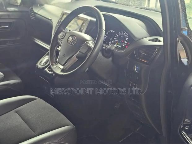 Toyota Noah 2019 Black