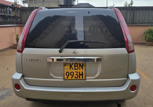 Nissan X-Trail 2.0 2004 Silver