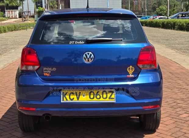 Volkswagen Polo 2019 Blue