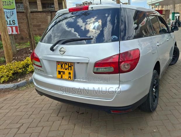 Nissan Wingroad 2009 Silver