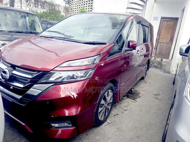 Nissan Serena 2020 Maroon