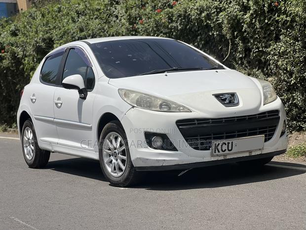 Peugeot 207 CC 1.6 VTi 2012 White