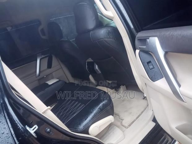 Toyota Land Cruiser Prado 2.8 2018 Black