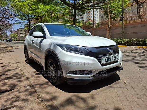 Honda Vezel 1.5 2WD 2016 Pearl