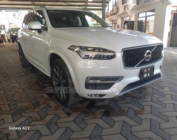 Volvo XC90 T5 R-Design 7 Passenger AWD 2020 White
