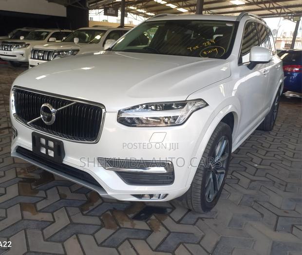 Volvo XC90 T5 R-Design 7 Passenger AWD 2020 White