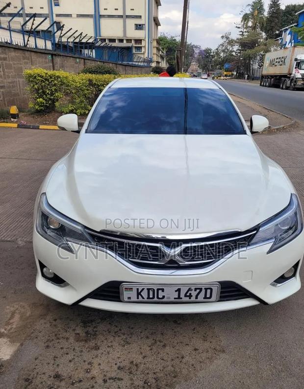Toyota Mark X 2014 White