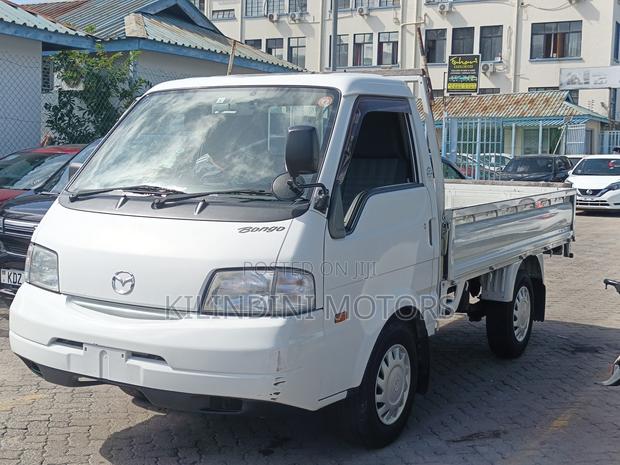 Mazda B 2019