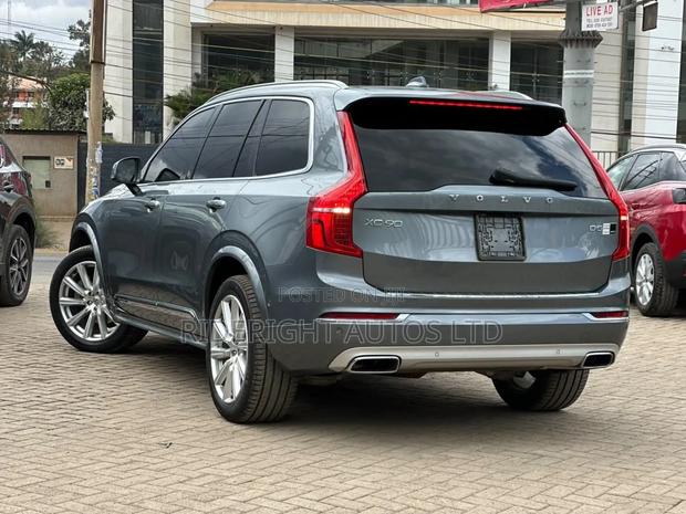 Volvo XC90 2019 Gray