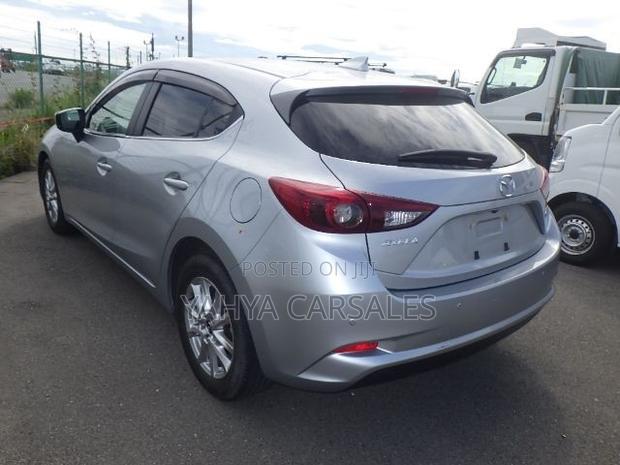 Mazda Axela 2019 Silver