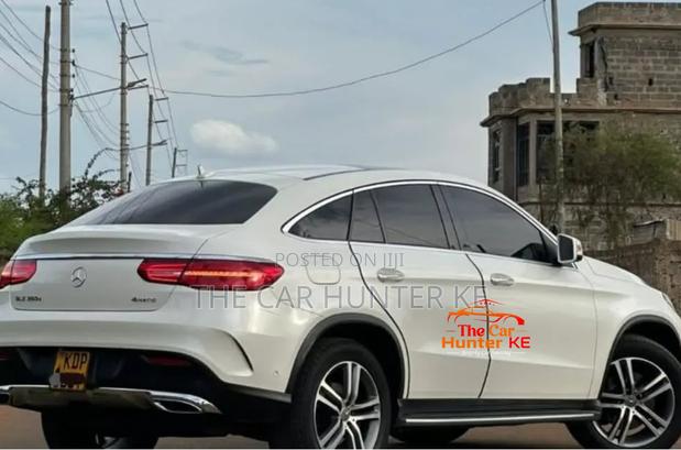 Mercedes-Benz GLE-Class GLE 350d 4MATIC 2016 White