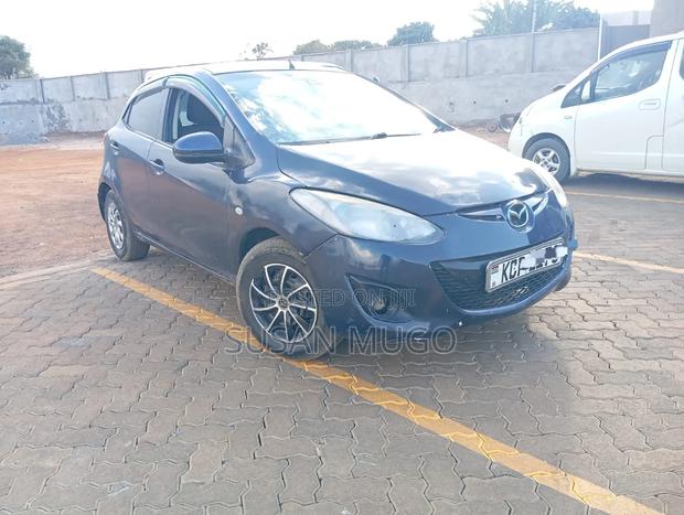 Mazda Demio 2011 Blue