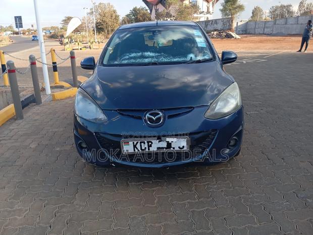 Mazda Demio 2011 Blue