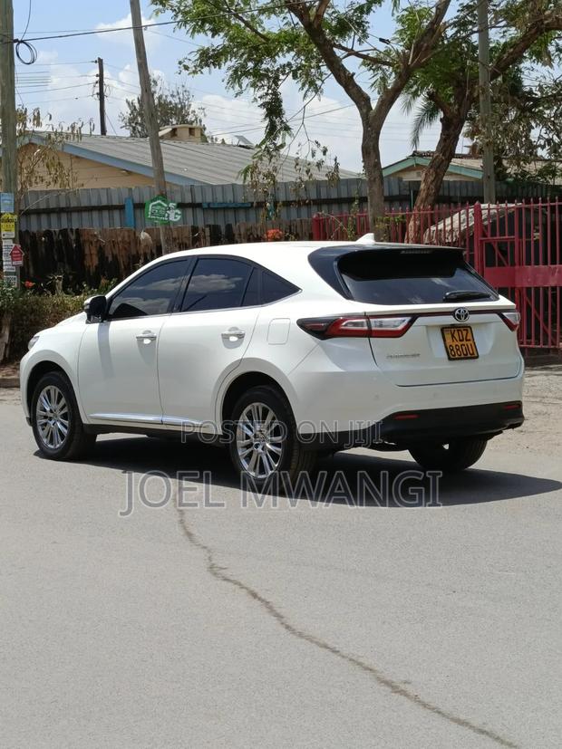 Toyota Harrier 2019 White