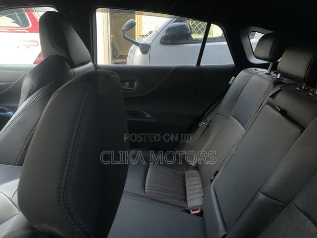 Toyota Harrier 2.0 2021 Gray