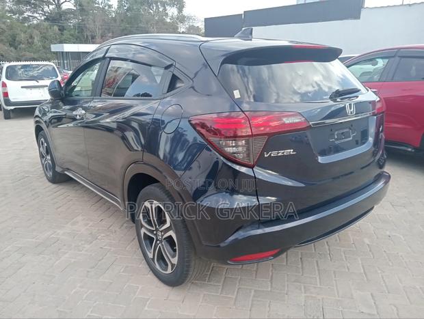 Honda Vezel 1.5 Hybrid 2WD 2019 Black