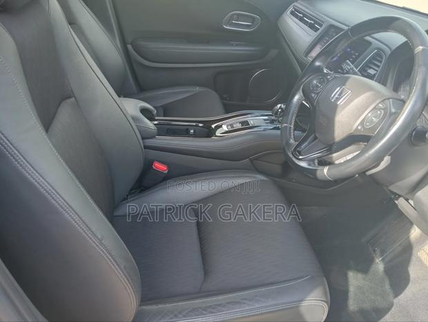 Honda Vezel 1.5 Hybrid 2WD 2019 Black