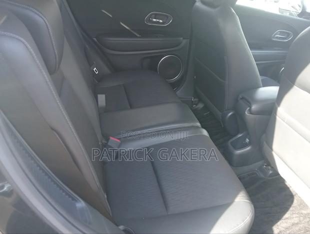 Honda Vezel 1.5 Hybrid 2WD 2019 Black