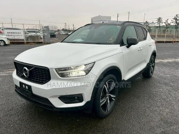 Volvo XC40 T5 Petrol AWD 2020 White