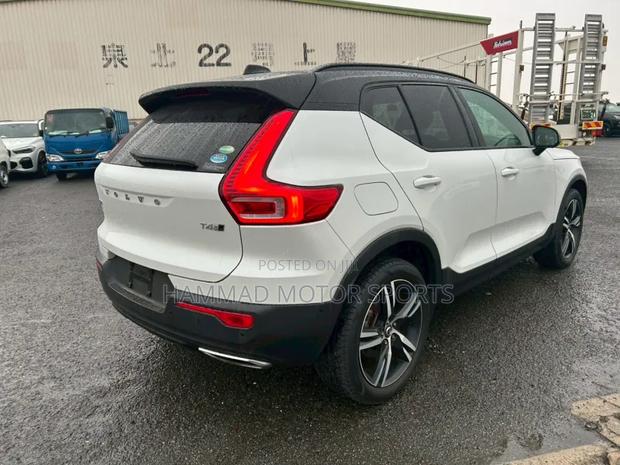 Volvo XC40 T5 Petrol AWD 2020 White
