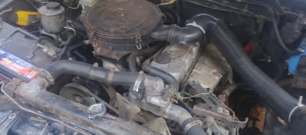 Nissan Hardbody 1999 Black