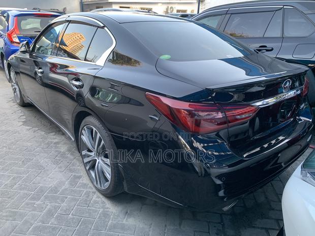 Nissan Skyline 2019 Black