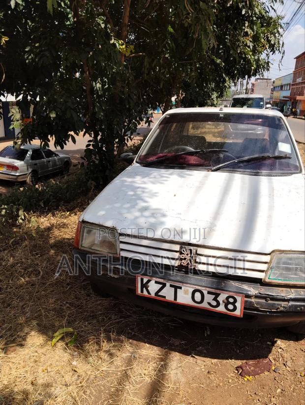 Peugeot 205 1986 White