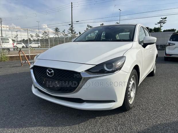 Mazda 2 2020 White