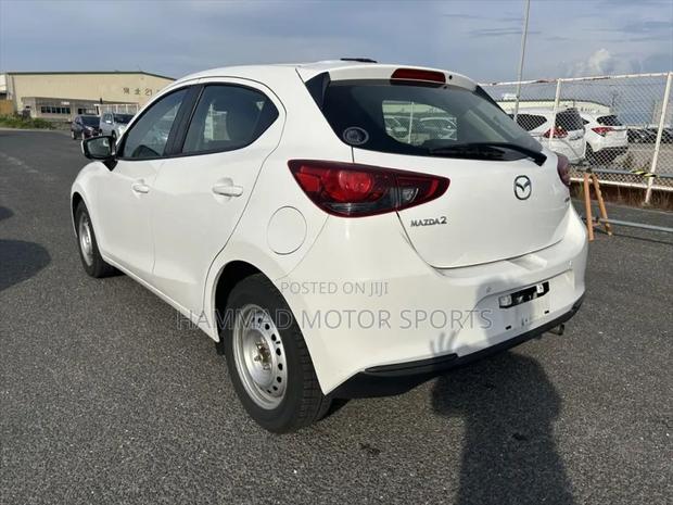 Mazda 2 2020 White
