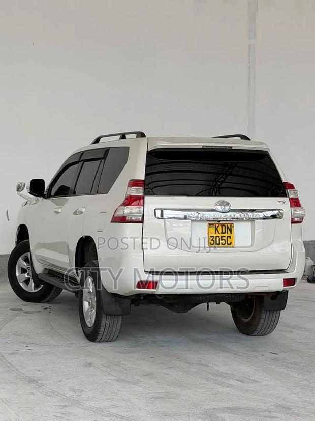 Toyota Land Cruiser Prado 2.7 VVT-i 2016 White