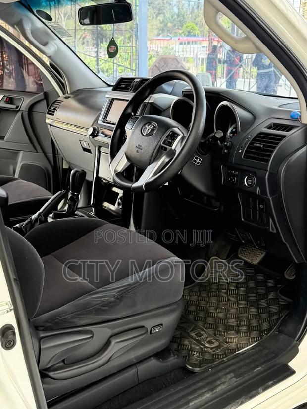 Toyota Land Cruiser Prado 2.7 VVT-i 2016 White