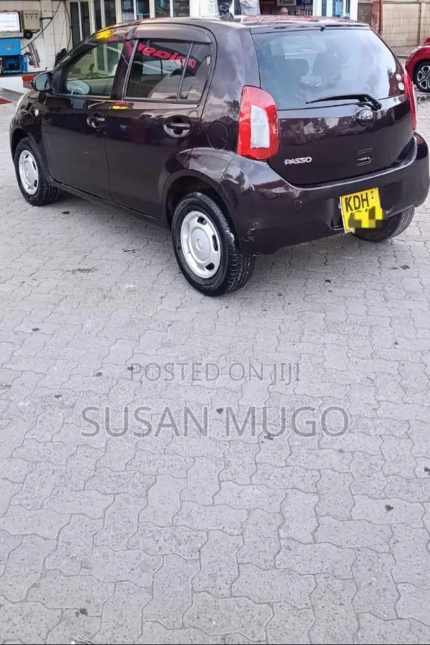 Toyota Passo 2015 Brown