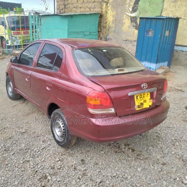 Toyota Platz 1.0 FWD 2005 Burgundy