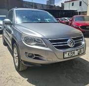 Volkswagen Tiguan SE 4Motion 2010 Silver for sale
