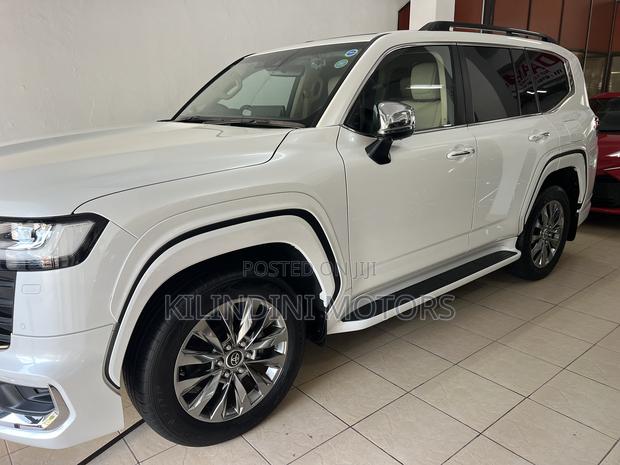 Toyota Land Cruiser 2024