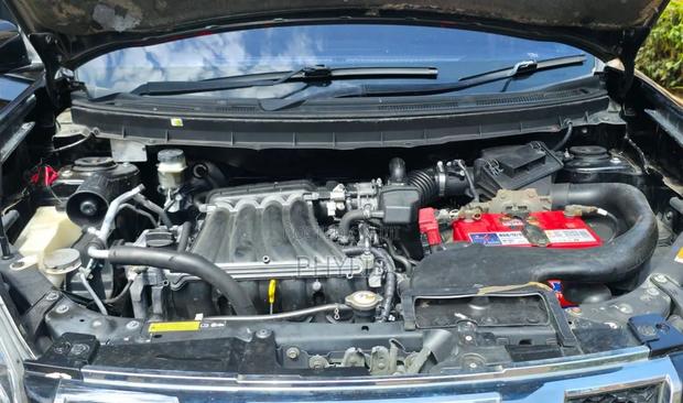 Nissan X-Trail 2012 Black