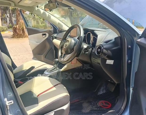 Mazda Demio 2015 Gray
