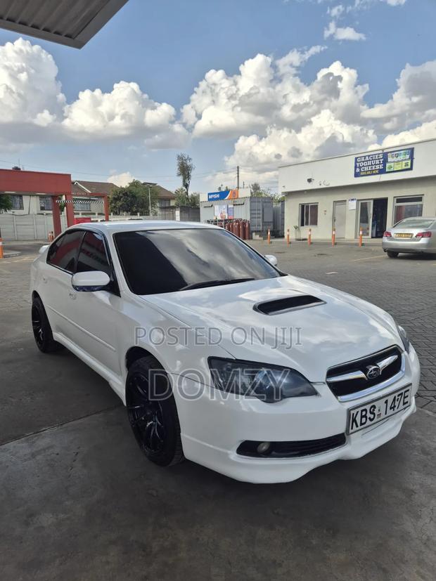 Subaru Legacy 2006 White
