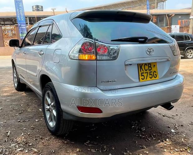 Toyota Harrier 2008 Silver