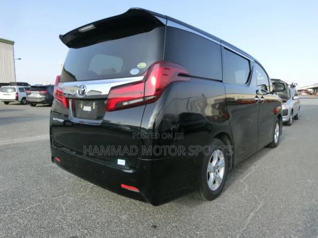 Toyota Alphard 2.5 Petrol FWD 2019 Black