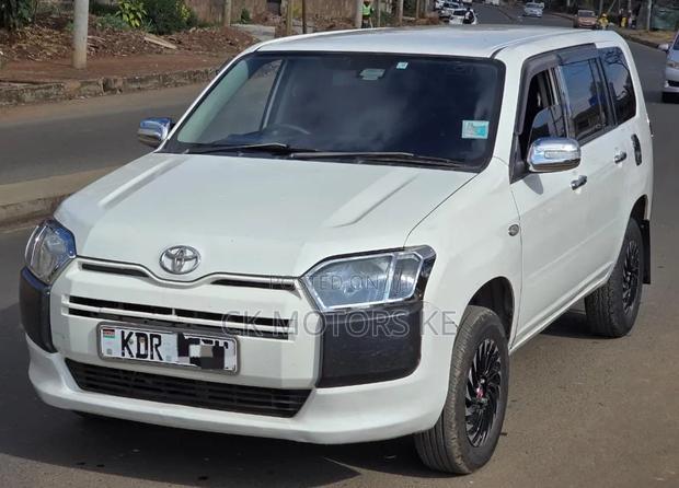 Toyota Succeed 2018 White