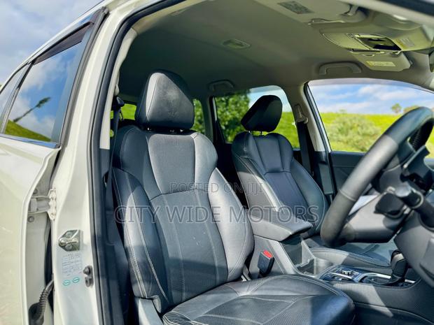 Subaru Forester 2019 White