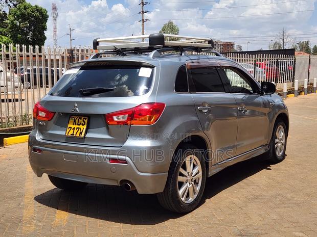 Mitsubishi RVR 2.0 2011 Gray