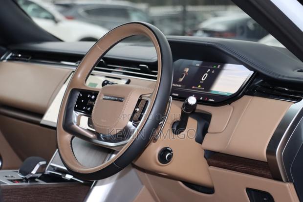 Land Rover Range Rover Vogue 2023 White