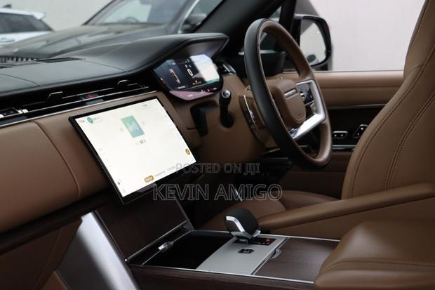 Land Rover Range Rover Vogue 2023 White