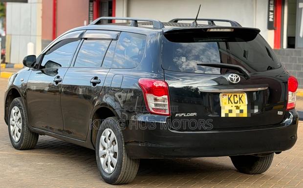Toyota Corolla Fielder 1.5 Petrol FWD 2009 Black