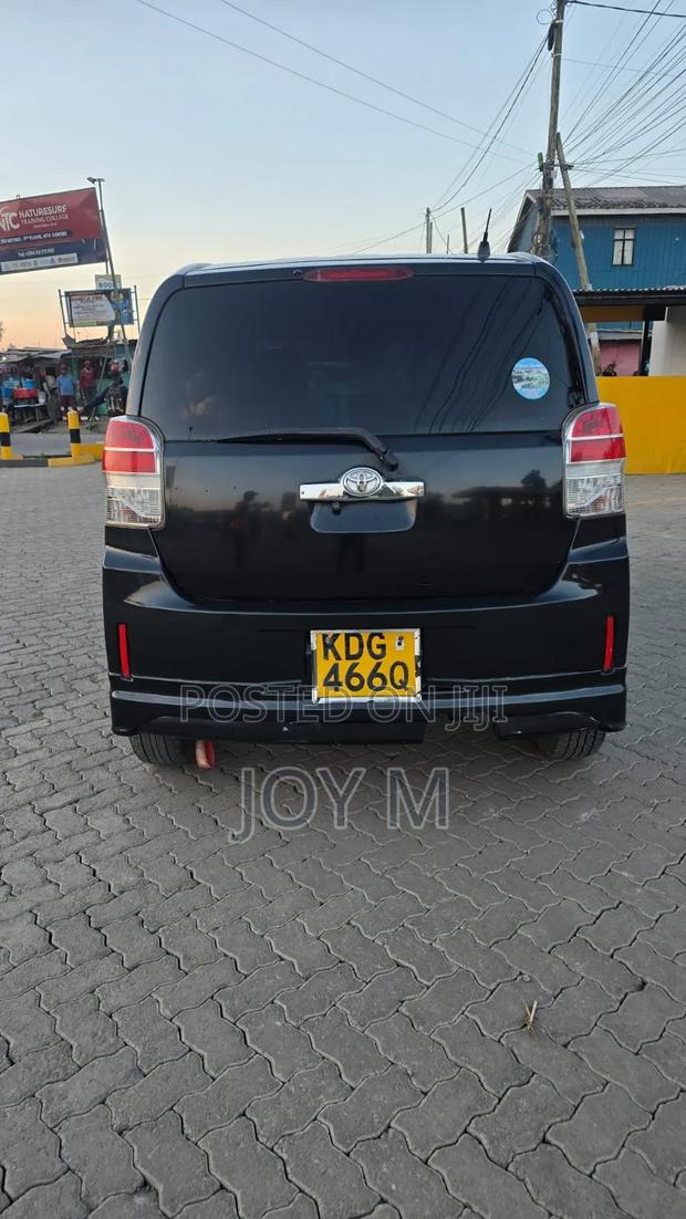 Toyota Spade 2015 Black