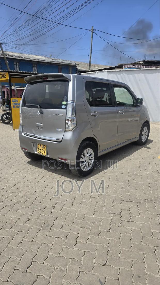 Suzuki Wagon R 2017 Gray
